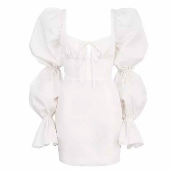 House Of CB 'Elsie' White Puff Sleeve Corset Dress NWOT - Picture 10 of 14